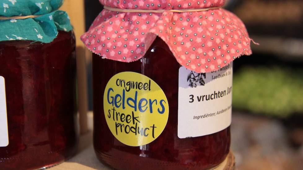 Of lokaal geproduceerde jam.