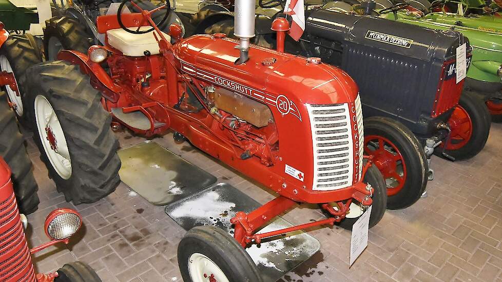 De Cockshutt 20 is na de Watersnoodramp van 1953 door het Canadese Rode Kruis aan Nederland geschonken.