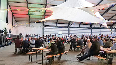 Het PIT-event combineert kennis delen en gezelligheid.